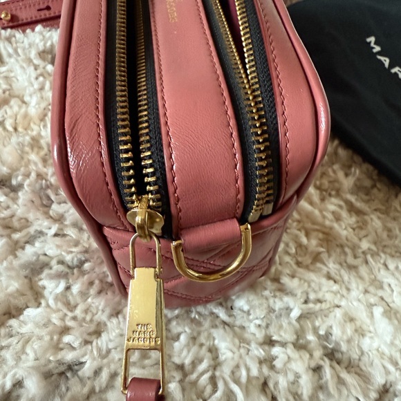 Marc Jacobs Quilted Softshot - Picture 4 of 9